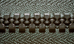 Plastic Moulded Chain Zip Fastener             