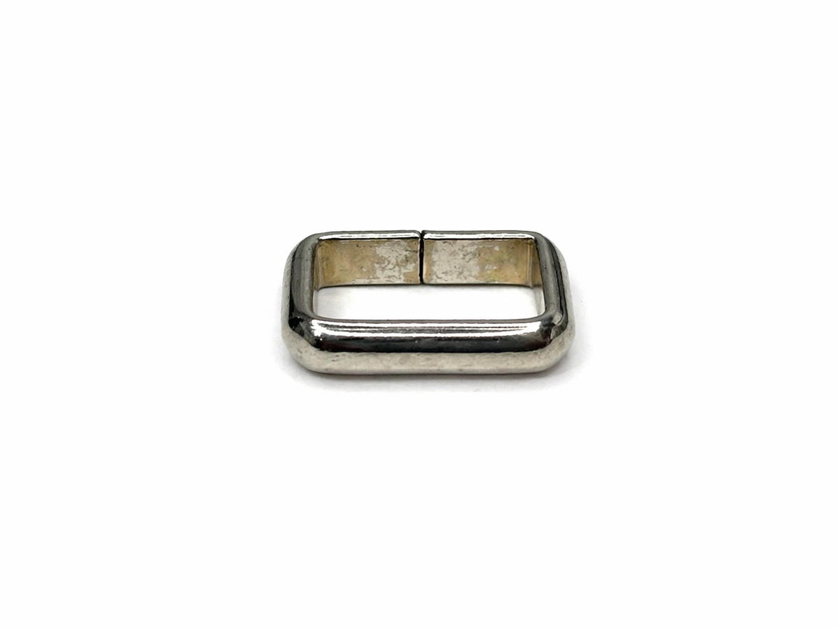 Dog Collar Belt Loop | 13mm–32mm | Electro Brass & Nickel Plated
