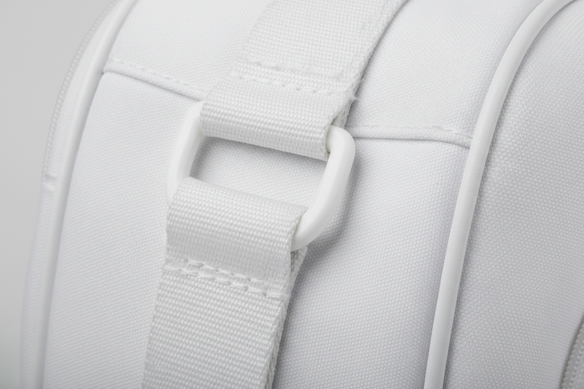 White D-Ring in Use